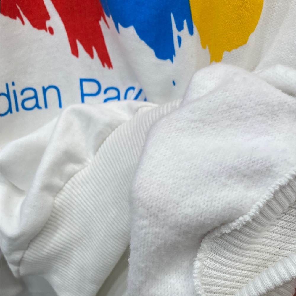 Vintage Canadian Pacific Pavilion sweatshirt - Picture 6 of 6